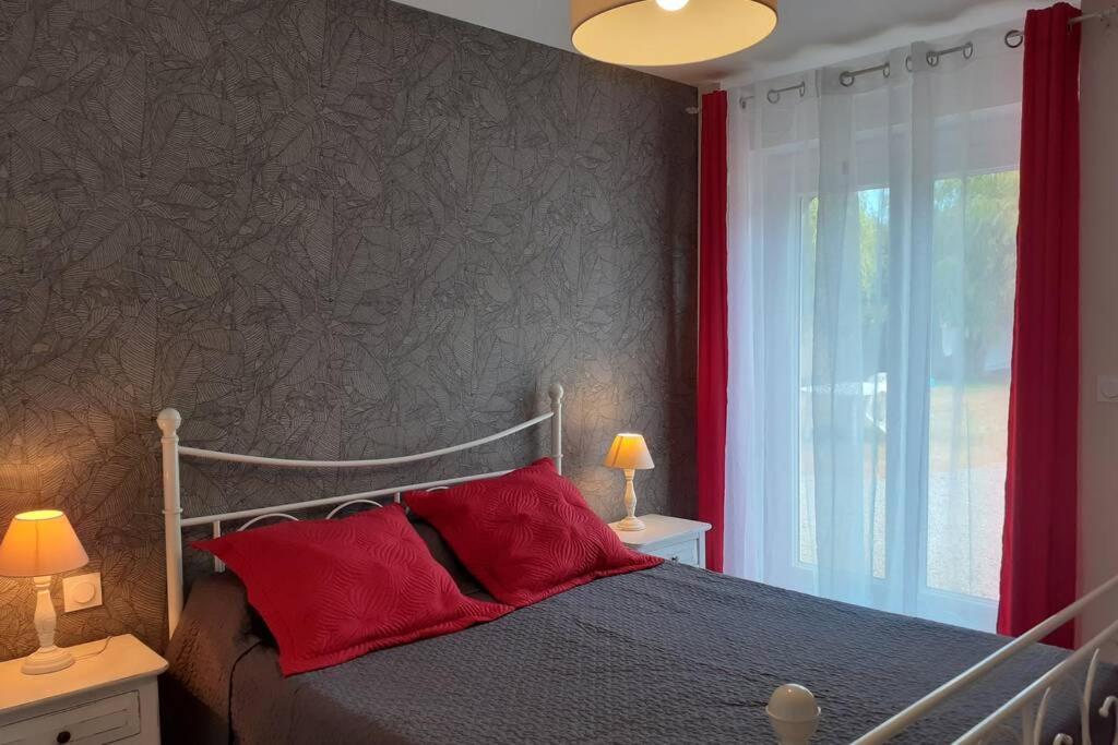 Appartement 4 Pers Dans Longere A 800M De La Plage Plouhinec  エクステリア 写真